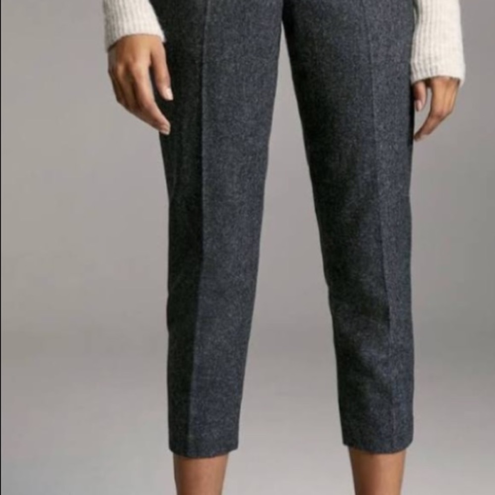 Aritzia Charcoal Gray Cropped Trousers